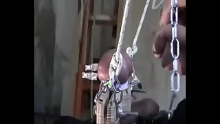 extreme session of BDSM &colon; slut strav suspendet and 3 wall in in ball